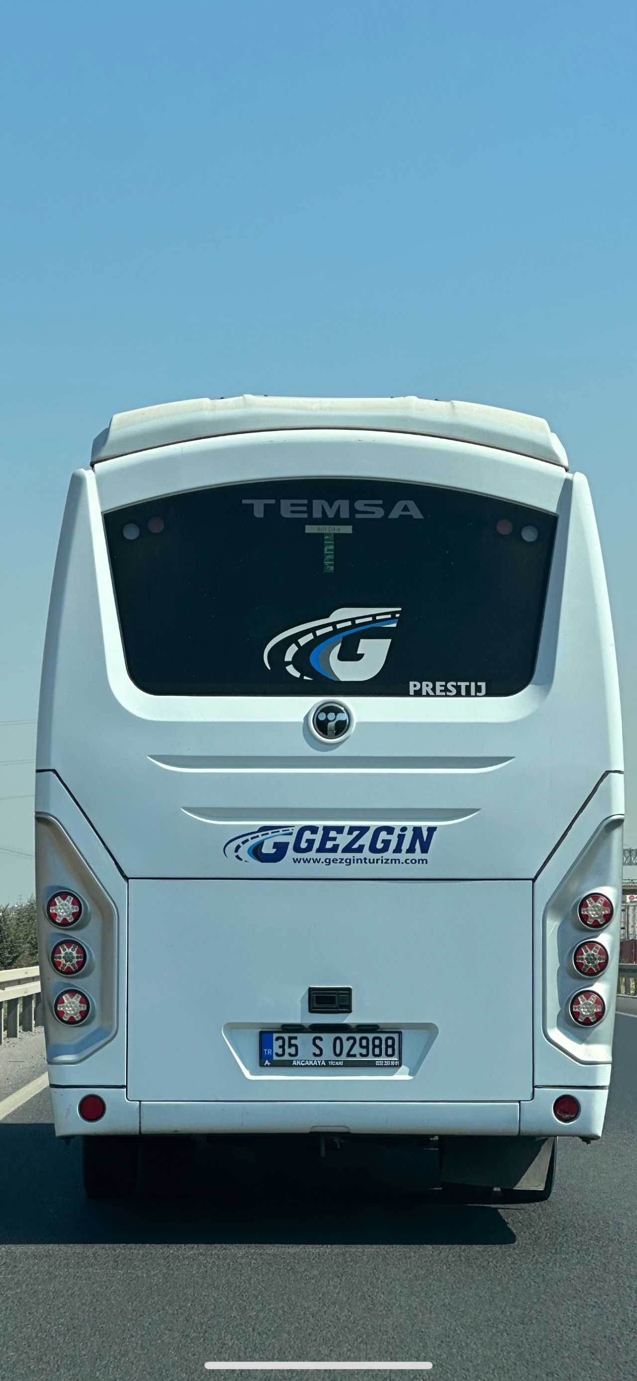 Gezgin Turizm Şoförü Görev Başında