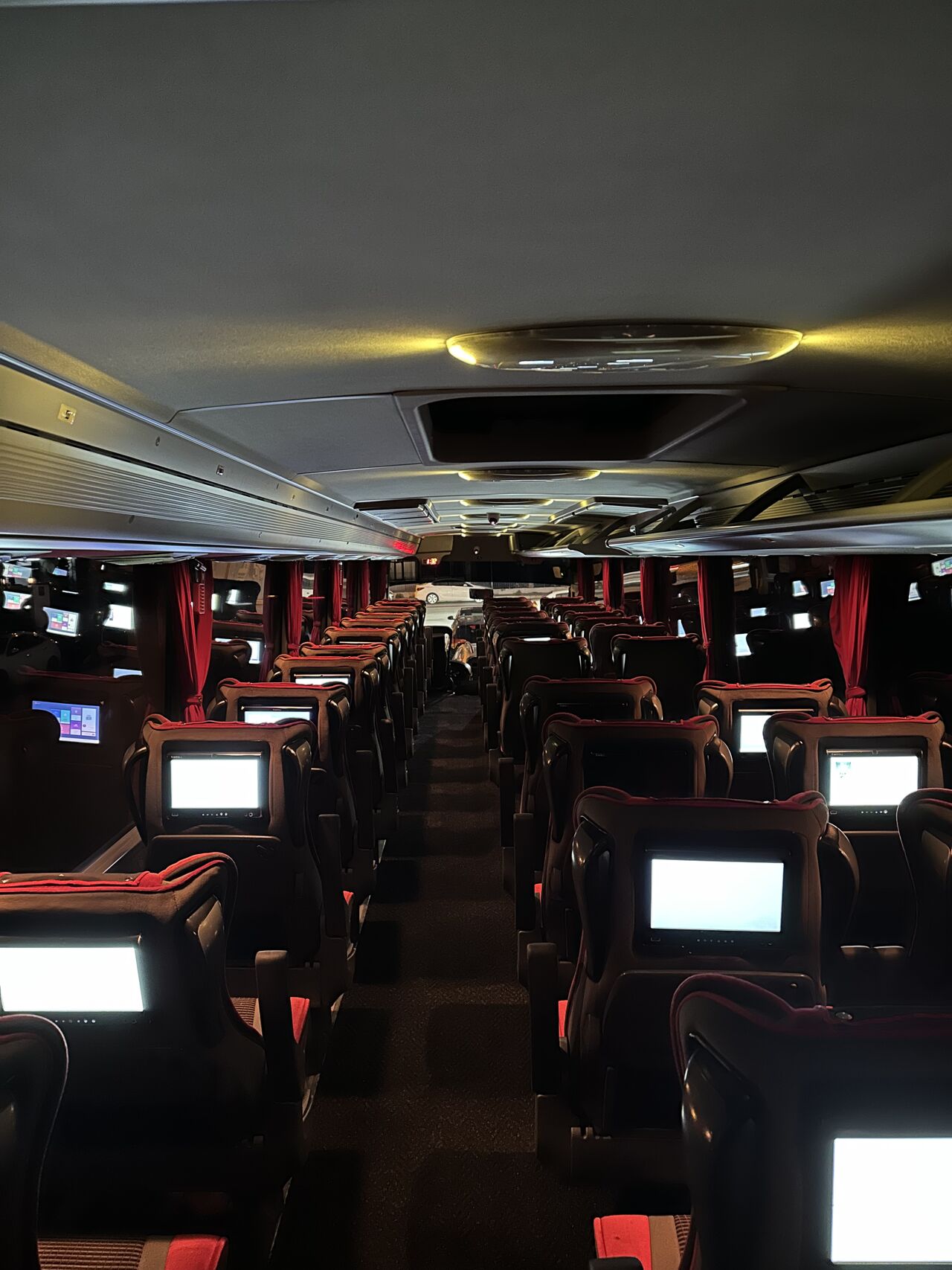 Gezgin Turizm Şoförü Görev Başında