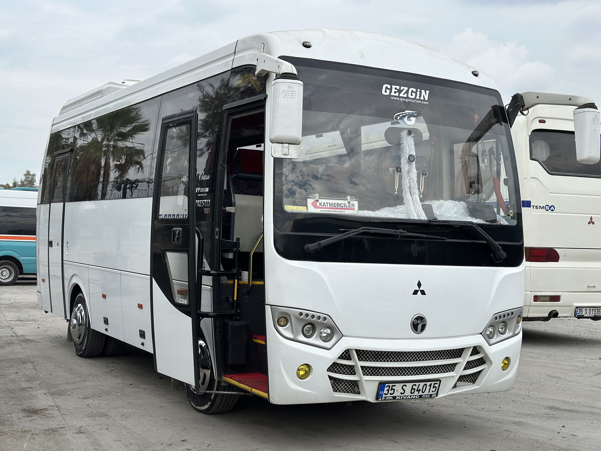 Gezgin Turizm Şoförü Görev Başında