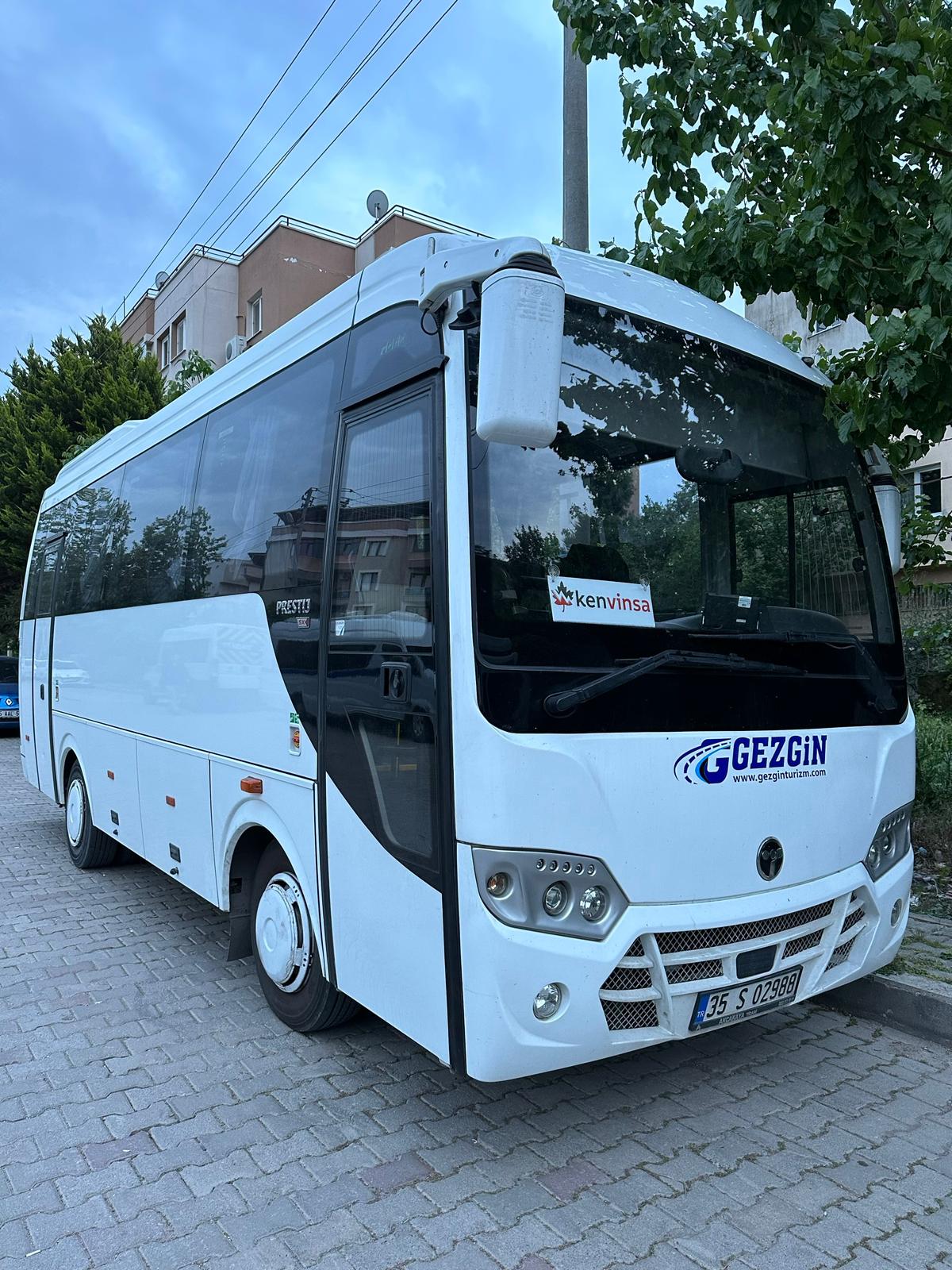 Gezgin Turizm Şoförü Görev Başında